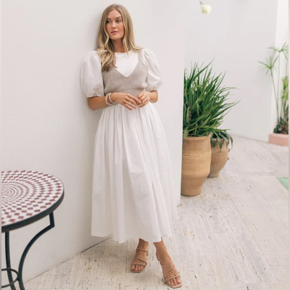 NWT Vestique Willow Dress Size Large